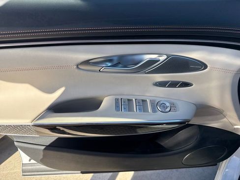 New 2026 Genesis GV70 3.5T Sport Prestige image 9