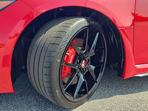 Used 2025 Honda Civic Type R image 31