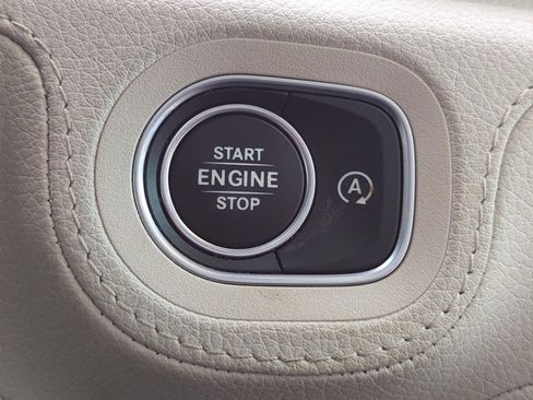 Used 2021 Mercedes-Benz GLE 450 4MATIC image 24