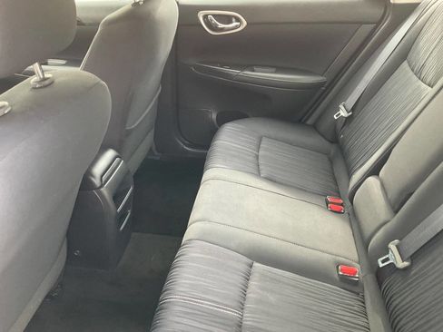 Used 2016 Nissan Sentra SV image 12