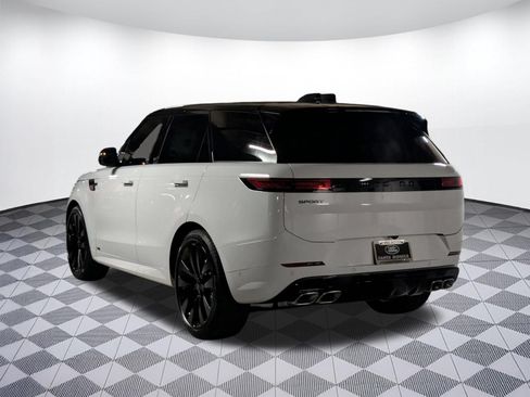 New 2026 Land Rover Range Rover Sport Dynamic SE AWD/4WD image 3