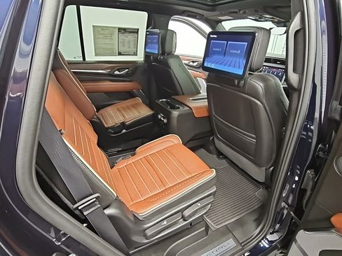 Certified 2024 GMC Yukon Denali Ultimate image 42