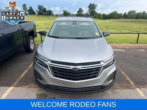 Used 2024 Chevrolet Equinox LS w/ Sport Edition FWD image 2