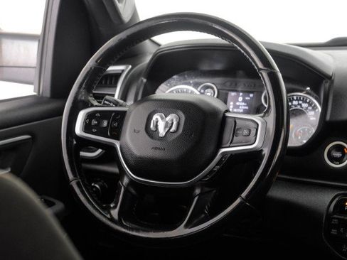 Used 2022 RAM 1500 Big Horn AWD/4WD image 14