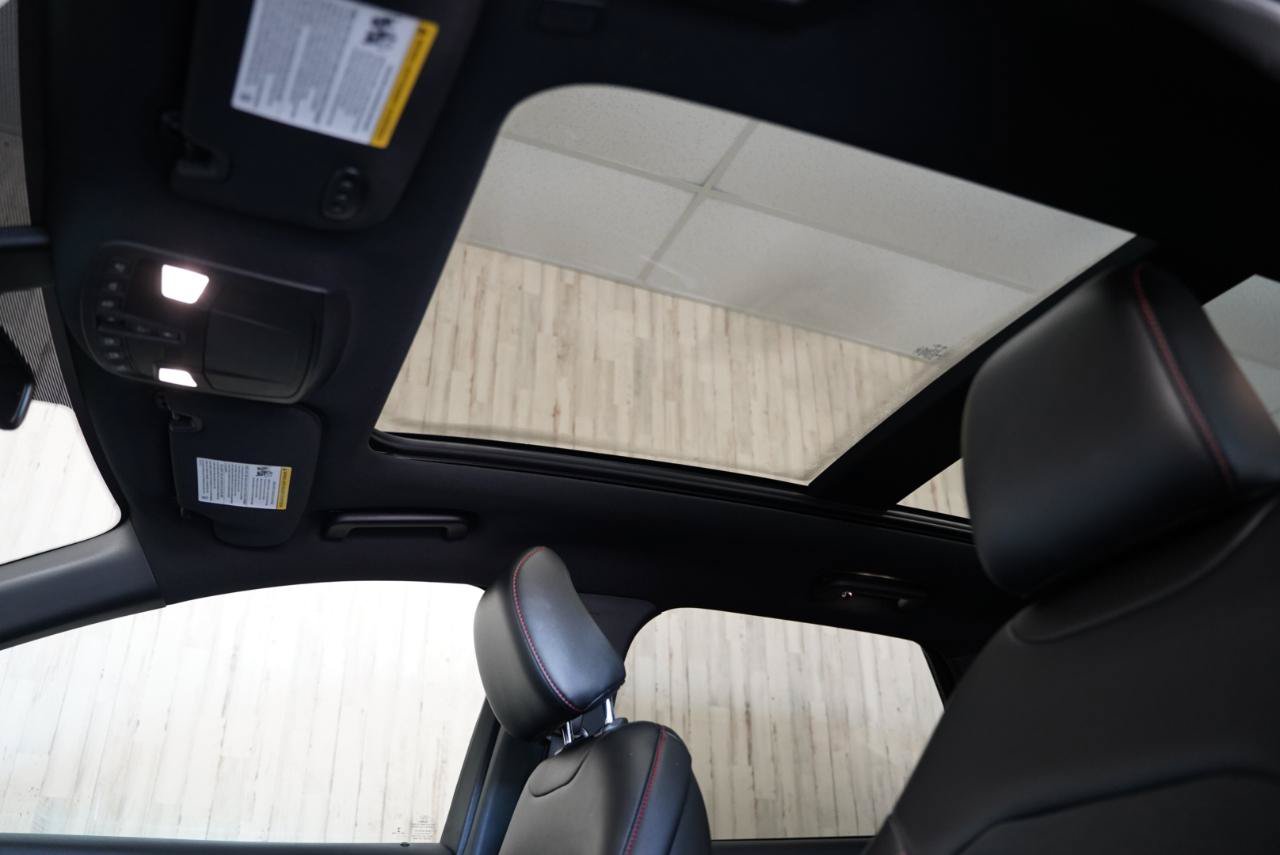 Used 2021 Ford Edge ST-Line AWD/4WD image 25