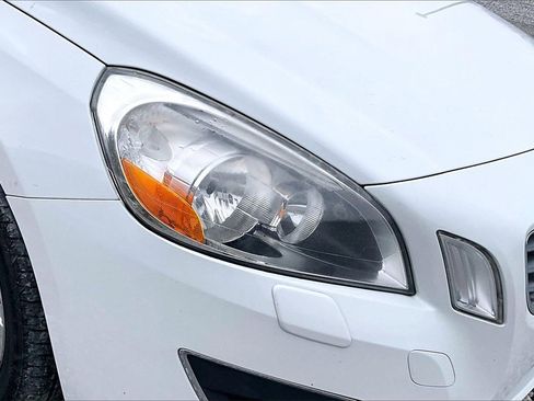 Used 2012 Volvo S60 T5 image 25