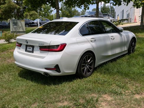 Used 2020 BMW 330i Sedan w/ Premium Package RWD image 5