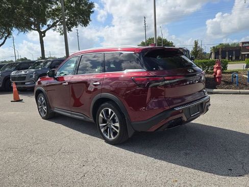 Used 2023 INFINITI QX60 Luxe w/ Cargo Package FWD image 6