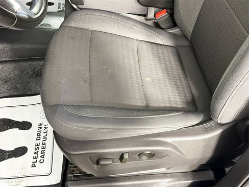 Used 2024 Chevrolet Silverado 1500 LT image 18