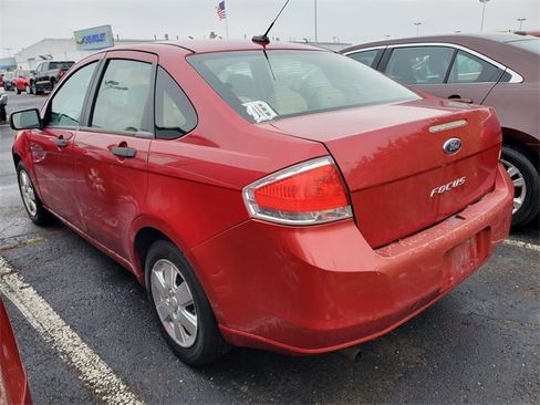 Used 2011 Ford Focus S image 4