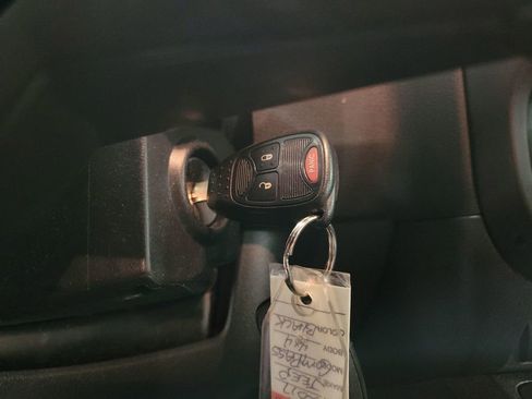 Used 2017 Jeep Compass Sport w/ Power Value Group AWD/4WD image 16