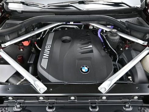 Used 2024 BMW X7 xDrive40i AWD/4WD image 20