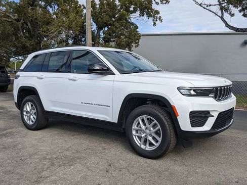 New 2025 Jeep Grand Cherokee Laredo X RWD image 2