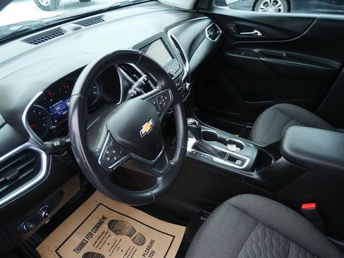 Used 2019 Chevrolet Equinox LT image 12