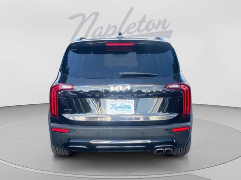 Used 2022 Kia Telluride EX w/ EX Premium Package AWD/4WD image 4