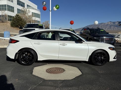 Certified 2024 Honda Civic Sport image 4