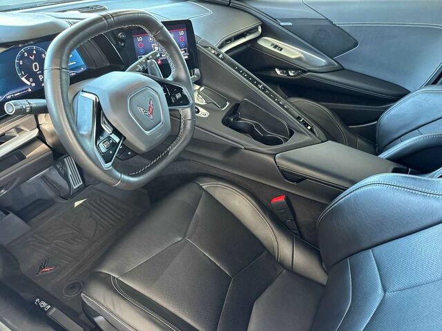 Used 2022 Chevrolet Corvette Stingray Coupe w/ 1LT RWD image 10