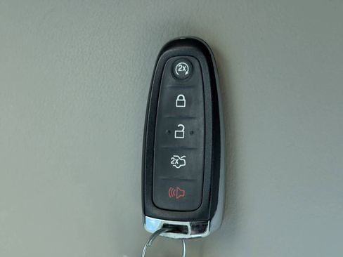 Used 2016 Ford Escape Titanium w/ Equipment Group 301A image 38