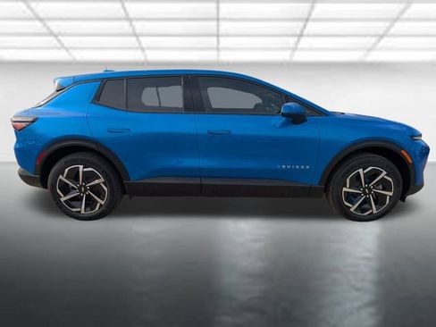 New 2026 Chevrolet Equinox EV LT w/ Comfort Package image 31