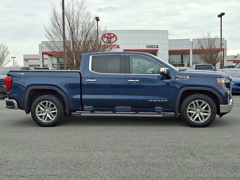 Used 2020 GMC Sierra 1500 SLT w/ SLT Premium Package image 9