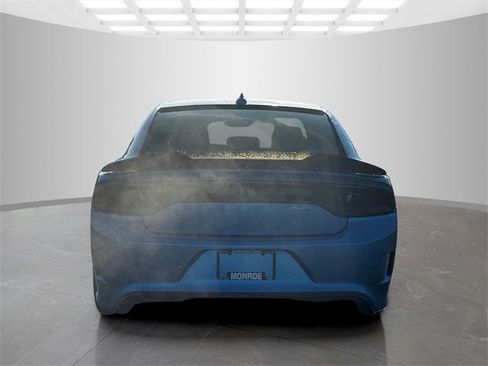 Certified 2018 Dodge Charger SRT w/ Harman/Kardon Audio Group image 6