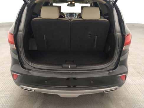 Used 2018 Hyundai Santa Fe Limited w/ Cargo Package FWD image 29