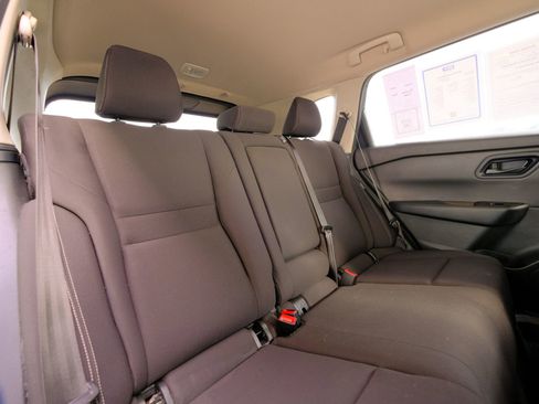 Used 2024 Nissan Rogue S image 21