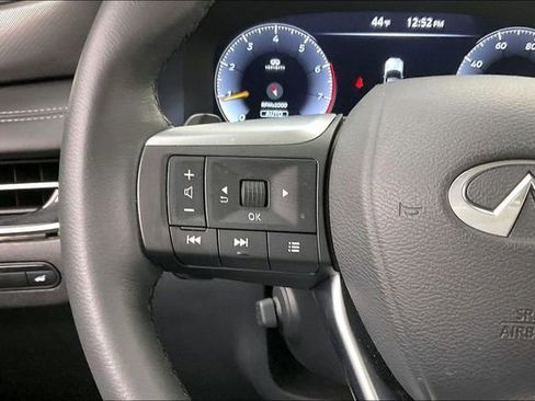 Certified 2025 INFINITI QX60 Luxe w/ Vision Package image 24