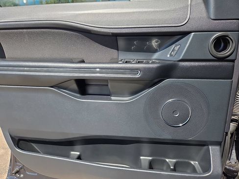 Used 2021 Ford Expedition XL RWD image 15