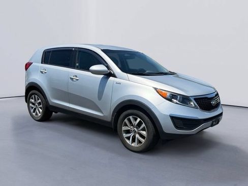 Used 2016 Kia Sportage LX AWD/4WD image 11