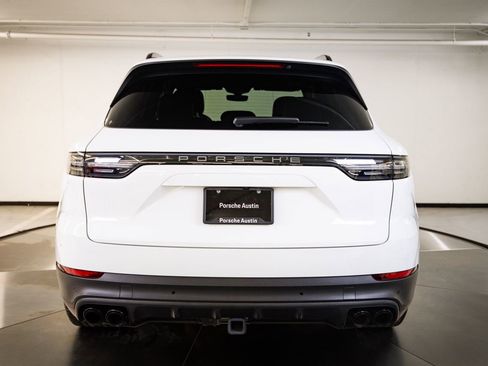 Certified 2023 Porsche Cayenne AWD/4WD image 6