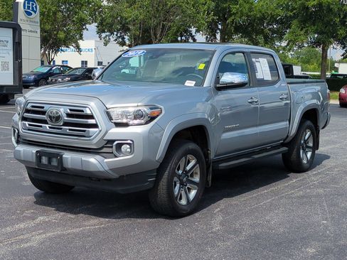 Used 2019 Toyota Tacoma Limited AWD/4WD image 5