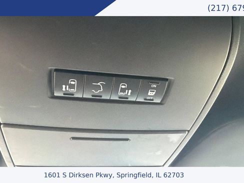 Used 2019 Dodge Grand Caravan SXT w/ Driver Convenience Group FWD image 99