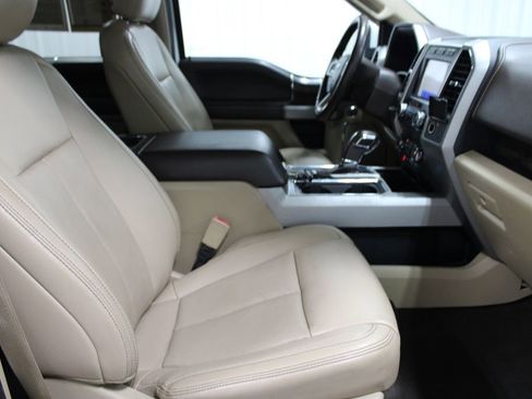 Used 2020 Ford F150 Lariat image 26