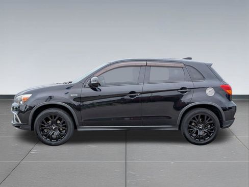Used 2018 Mitsubishi Outlander Sport LE FWD image 3