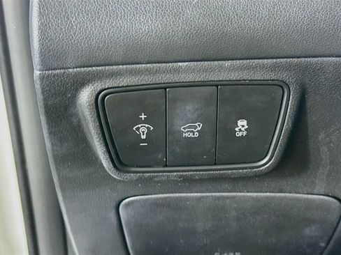Used 2023 Hyundai Tucson Limited w/ Cargo Package AWD/4WD image 22