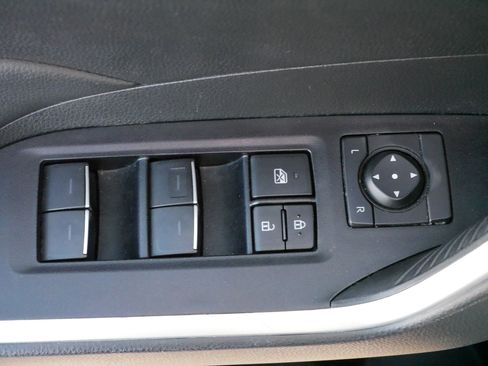 Certified 2024 Toyota RAV4 XLE image 20