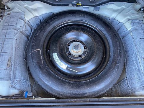 Used 2010 Honda Element EX image 25