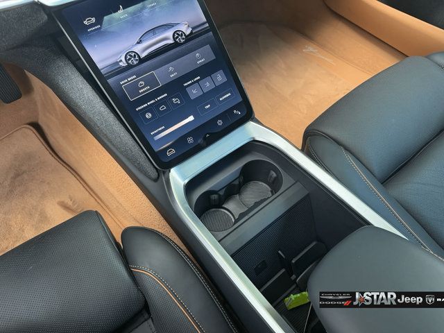 Used 2025 Lucid Air Touring AWD/4WD image 23
