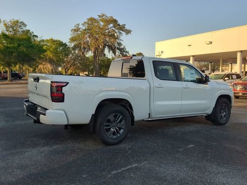 New 2026 Nissan Frontier SV w/ All-Weather Content Package RWD image 4