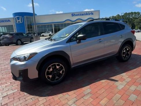 Used 2020 Subaru Crosstrek 2.0i AWD/4WD image 7