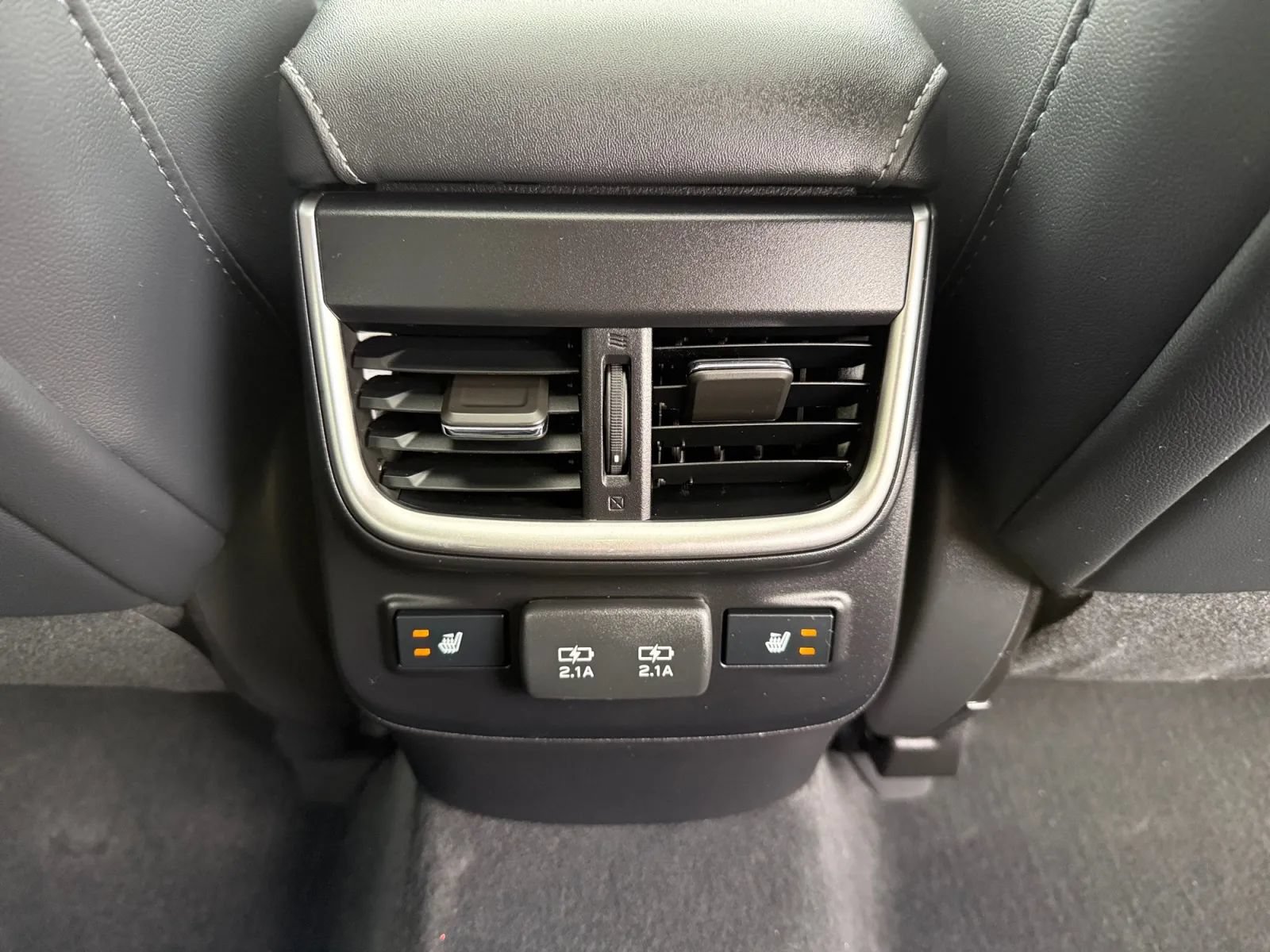Used 2022 Subaru Outback Limited AWD/4WD image 25