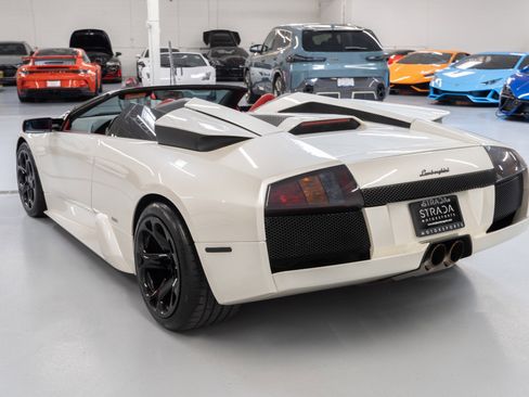 Used 2006 Lamborghini Murcielago Roadster image 7