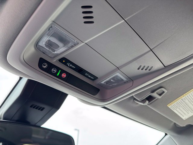 Used 2022 Chevrolet Equinox LT w/ LPO, Floor Liner Package FWD image 42