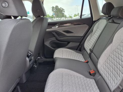 New 2026 Volkswagen Tiguan S FWD image 10