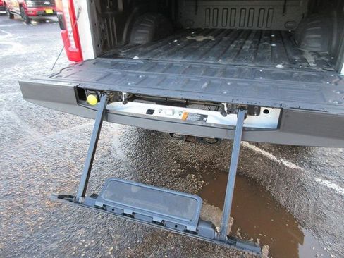 Used 2023 Ford F350 Lariat w/ Lariat Ultimate Package image 34