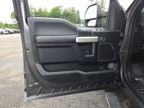 Used 2018 Ford F150 Lariat w/ Equipment Group 502A Luxury AWD/4WD image 52