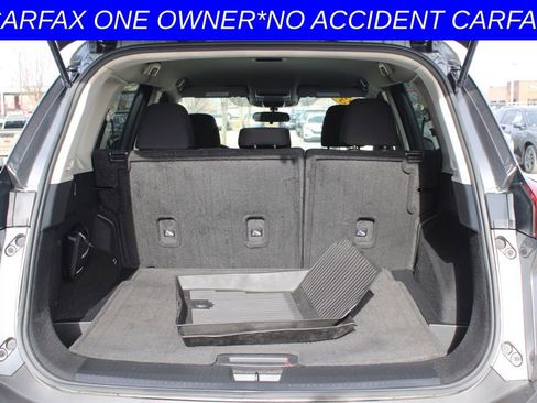 Used 2023 Nissan Rogue S image 10