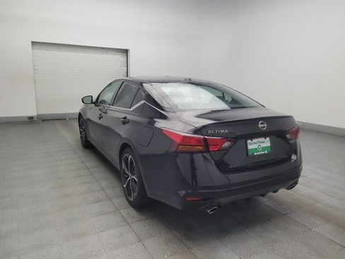 Used 2025 Nissan Altima 2.5 SR FWD image 5