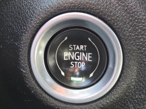 Used 2021 GMC Sierra 1500 AT4 AWD/4WD image 31